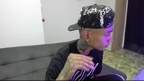 Snapshot of monkeyd_66 chatting on 12, 12, 2024 monkeyd_66 online show from 12, 12, 2024