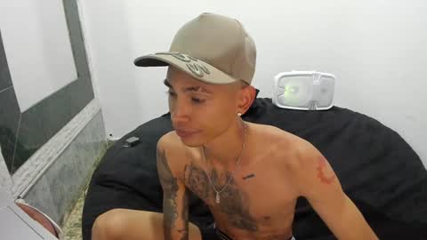 monkeyd_66 online show from 25, 1, 2025