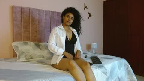 monserratjhonson online show from 1, 6, 2026