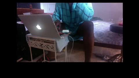 Snapshot of montydxxx2 chatting on 10, 6, 2026 montydxxx2 online show from 10, 6, 2026