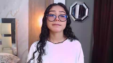 moon_and_fire_ online show from 28, 2, 2026