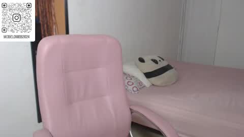 Snapshot of moon_cat85 chatting on 20, 2, 2025 Luna online show from 20, 2, 2025