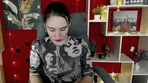 Snapshot of moon_foxy_ chatting on 18, 1, 2025 Diana online show from 18, 1, 2025