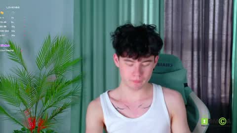 moon_gloww online show from 1, 4, 2026