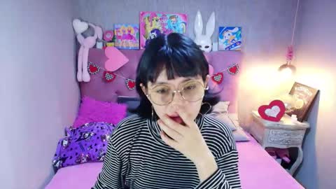 Snapshot of mooncharlotte chatting on 15, 2, 2026 Charlotte online show from 15, 2, 2026