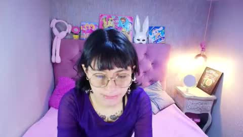 Snapshot of mooncharlotte chatting on 17, 2, 2026 Charlotte online show from 17, 2, 2026