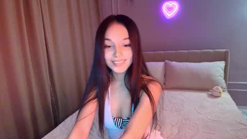 Mia online show from 23, 11, 2025