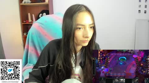 Snapshot of moonlady_ chatting on 22, 12, 2024 MOON  online show from 22, 12, 2024