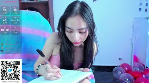 Snapshot of moonlady_ chatting on 3, 2, 2025 MOON  online show from 3, 2, 2025