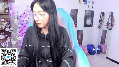 MOON  online show from 6, 11, 2025