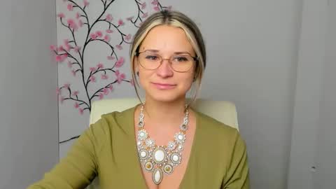 Susanna online show from 15, 1, 2026