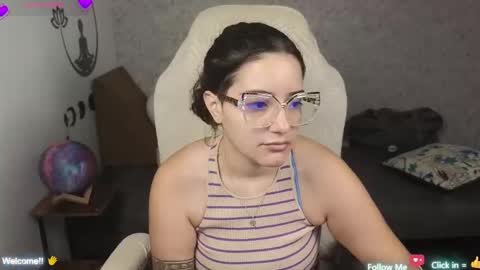 Moon Woman online show from 21, 2, 2025