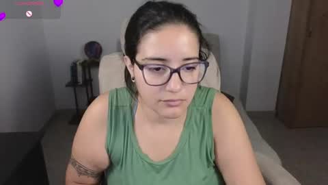 Snapshot of moonwoman_ chatting on 15, 7, 2026 Moon Woman online show from 15, 7, 2026