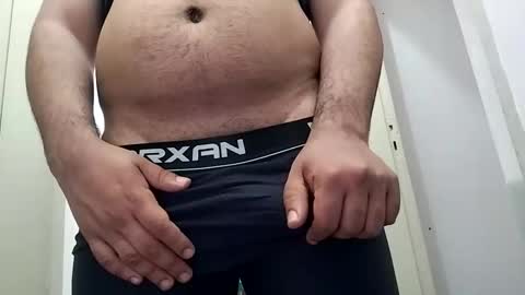 morecum270295 online show from 4, 12, 2025