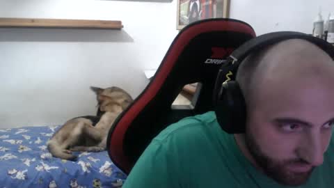 Snapshot of morenoch19 chatting on 2, 12, 2024 alejo online show from 2, 12, 2024