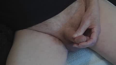 Snapshot of moreorless5 chatting on 21, 12, 2025 moreorless5 online show from 21, 12, 2025