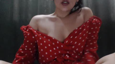 monika online show from 28, 2, 2025