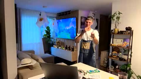   online show from 31, 10, 2025