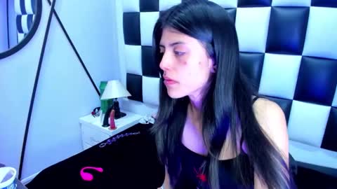 Snapshot of morganasmit_ chatting on 22, 10, 2025 morganasmit_ online show from 22, 10, 2025