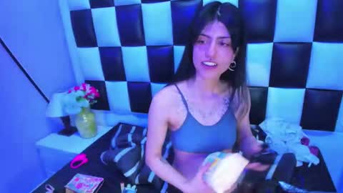 morganasmit_ online show from 11, 4, 2026