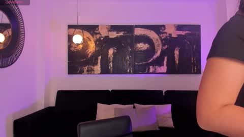 Morgan Hicks online show from 12, 3, 2026