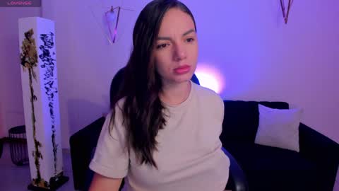 Morgan Hicks online show from 5, 4, 2026