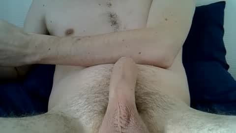 Snapshot of moricio0708 chatting on 23, 12, 2025 moricio0708 online show from 23, 12, 2025