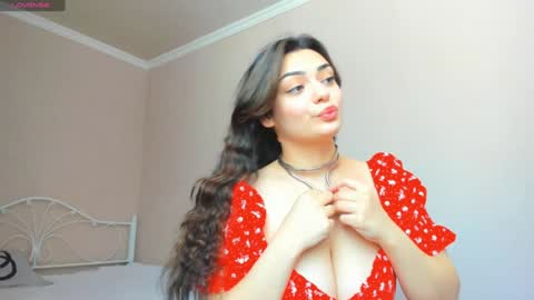 Snapshot of moroccan_diamond_ chatting on 3, 2, 2025 Medina online show from 3, 2, 2025