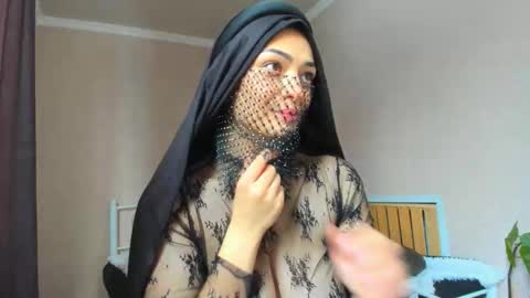 Snapshot of moroccan_diamond_ chatting on 18, 1, 2026 Medina online show from 18, 1, 2026