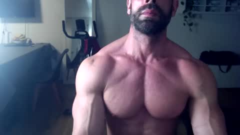 Snapshot of mosh2 chatting on 13, 11, 2025 Kattie Mosh online show from 13, 11, 2025