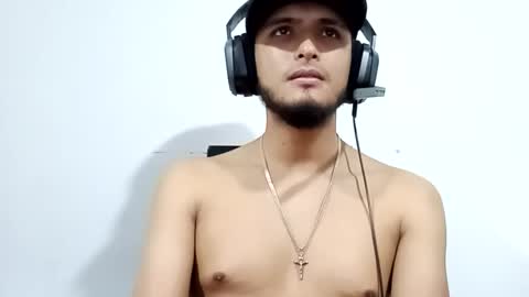 Snapshot of mosmar20 chatting on 28, 2, 2025 mosmar20 online show from 28, 2, 2025