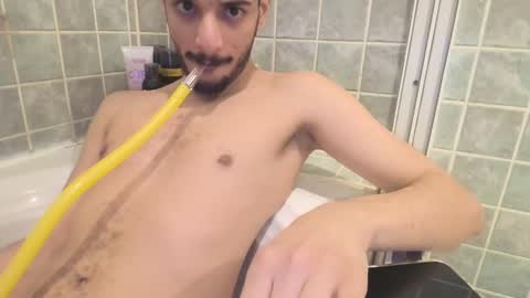 Snapshot of moss127 chatting on 13, 2, 2025 twennysevv27 online show from 13, 2, 2025