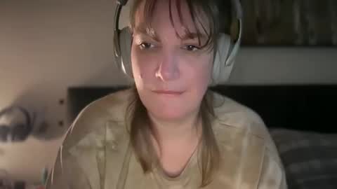 Snapshot of mossy_mommy chatting on 24, 5, 2026 Mossy Mommy online show from 24, 5, 2026