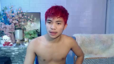 mostwantedtwink online show from 15, 5, 2026
