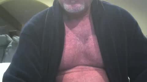 Snapshot of motorguy08 chatting on 2, 1, 2025 motorguy08 online show from 2, 1, 2025