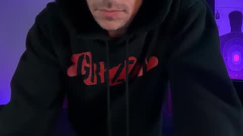 Snapshot of mount_vesuvius chatting on 10, 10, 2025 mount_vesuvius online show from 10, 10, 2025