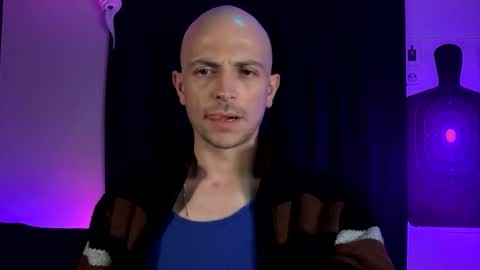 Snapshot of mount_vesuvius chatting on 18, 10, 2025 mount_vesuvius online show from 18, 10, 2025