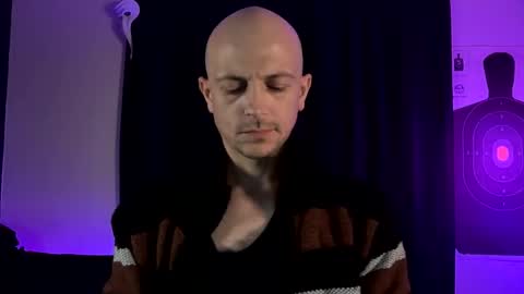 Snapshot of mount_vesuvius chatting on 22, 10, 2025 mount_vesuvius online show from 22, 10, 2025