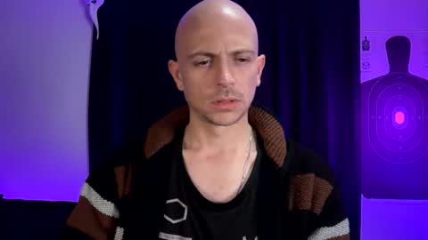 Snapshot of mount_vesuvius chatting on 23, 10, 2025 mount_vesuvius online show from 23, 10, 2025