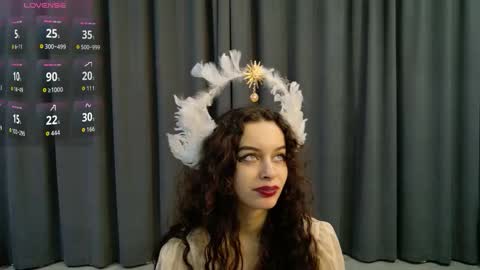 Luna online show from 19, 12, 2025