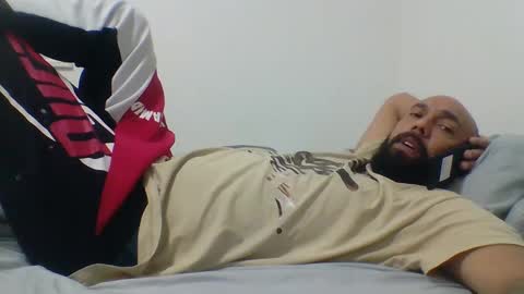 Mr8 online show from 17, 1, 2025