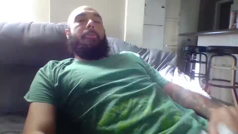 Mr8 online show from 20, 10, 2025