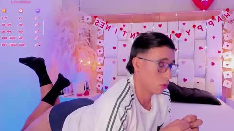 aron online show from 15, 2, 2026