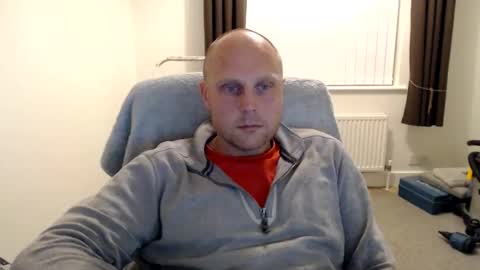 Snapshot of mr_baldy chatting on 27, 9, 2025 Mr Baldy Likes to Chat online show from 27, 9, 2025