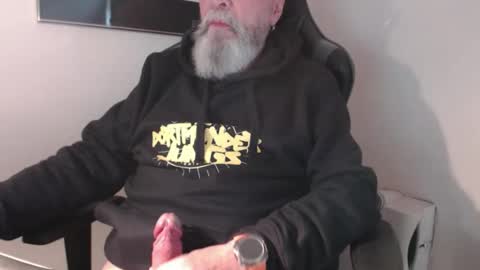 Snapshot of mr_boombastic2021 chatting on 25, 10, 2025 mr_boombastic2021 online show from 25, 10, 2025