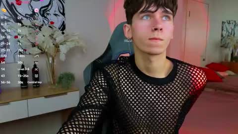 Snapshot of mr_lucky_guy chatting on 30, 1, 2025 Kris online show from 30, 1, 2025