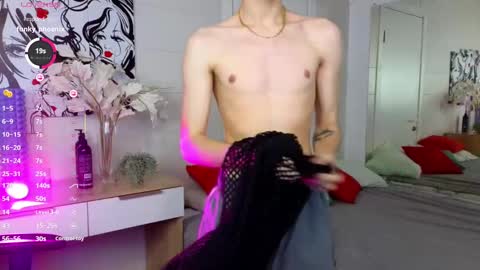 Snapshot of mr_lucky_guy chatting on 4, 2, 2025 Kris online show from 4, 2, 2025