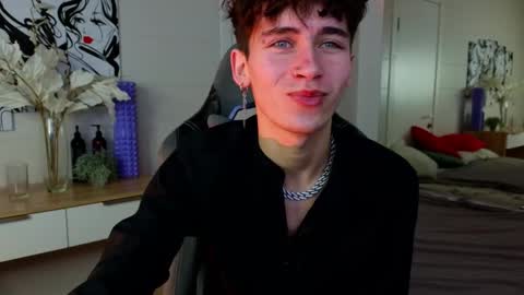 Snapshot of mr_lucky_guy chatting on 9, 2, 2025 Kris online show from 9, 2, 2025