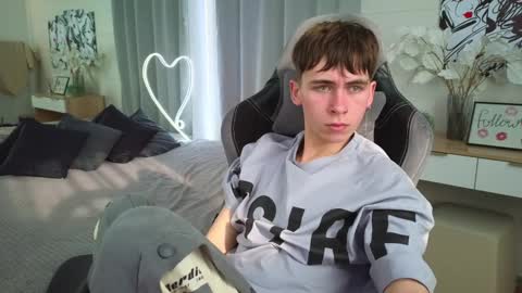 Snapshot of mr_lucky_guy chatting on 25, 2, 2025 Kris online show from 25, 2, 2025