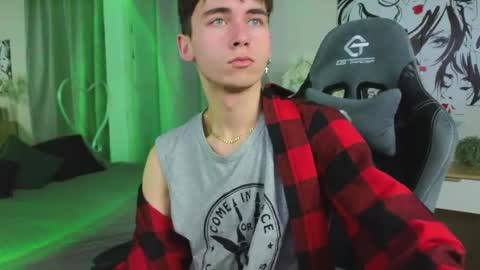 Snapshot of mr_lucky_guy chatting on 11, 3, 2025 Kris online show from 11, 3, 2025